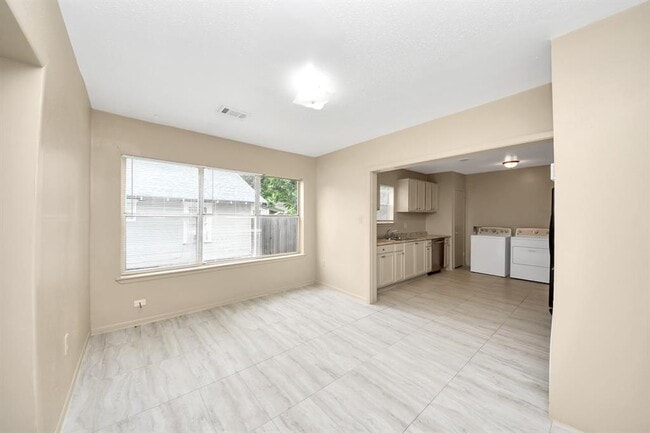 Building Photo - 3029 Trulley St