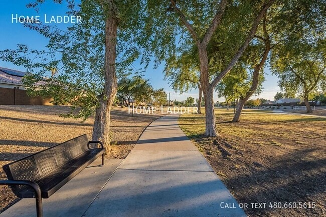 Building Photo - 16030 W Woodlands Ave