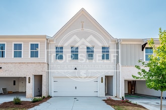 Building Photo - 3744 Silvery Wy