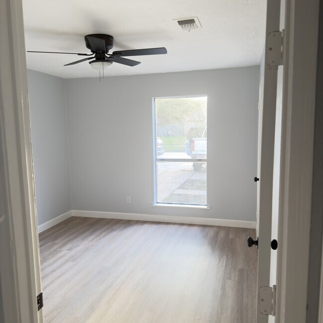 Building Photo - 12626 Havenrock Dr