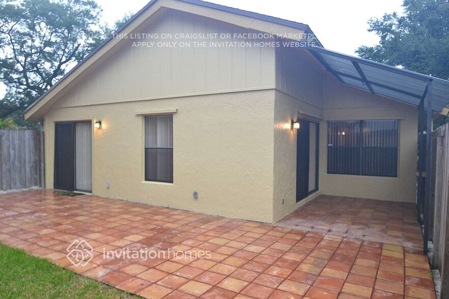 Building Photo - 39 Forest Cir