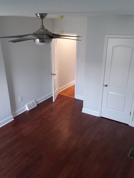 Building Photo - 2917 Miles Ave