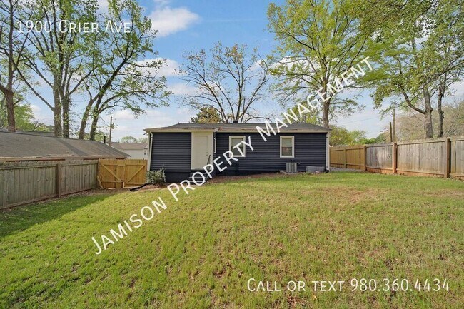 Building Photo - 1900 Grier Ave