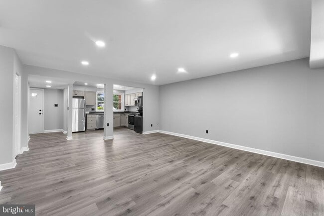 Building Photo - 1044 Ramsgate Ct