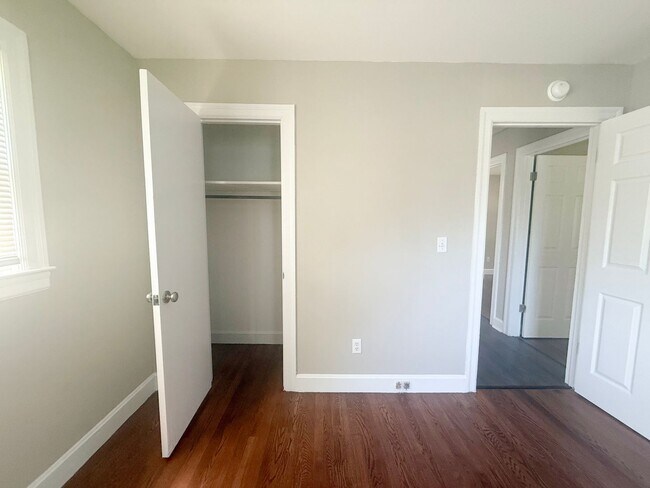 Building Photo - 4-Bedroom Home Walking Distance to Tennessee Tech