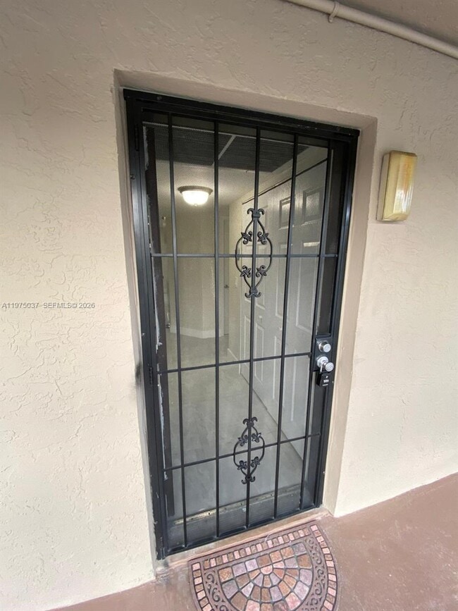 Building Photo - 8830 Royal Palm Blvd