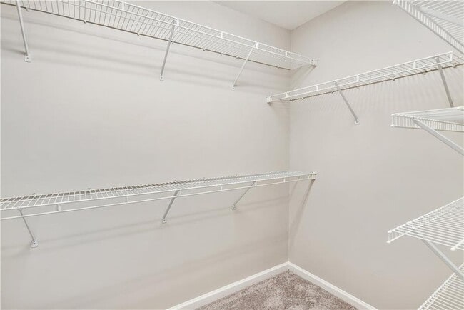 Building Photo - 2065 N Bethany Creek Dr