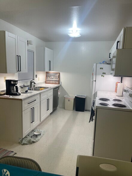 Building Photo - 73-1110 Alihilani Dr