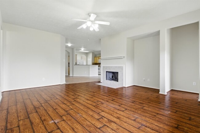 Building Photo - 4827 Claymill Ct