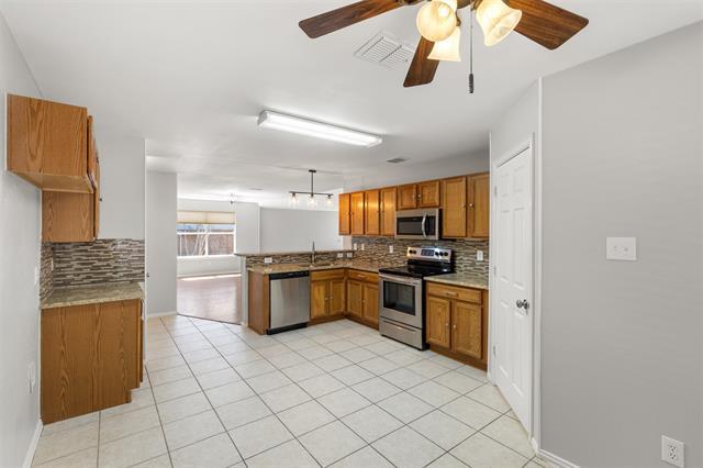 Building Photo - 3916 Evergreen Ct