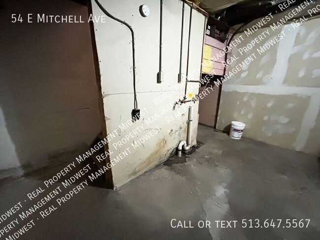 Building Photo - 54 E Mitchell Ave