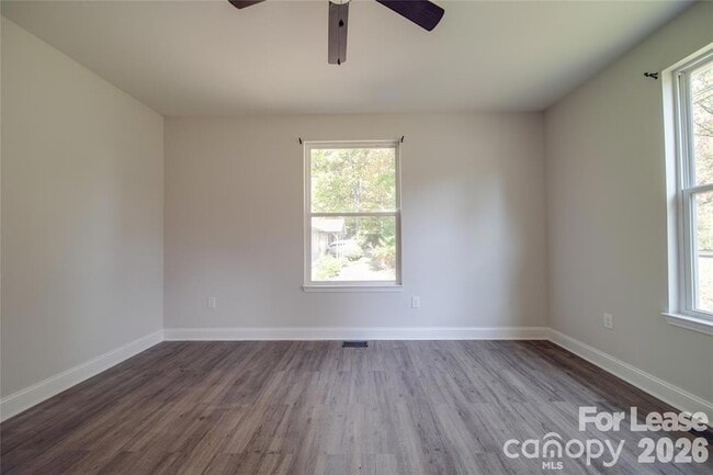 Building Photo - 112 Rockwell Ct