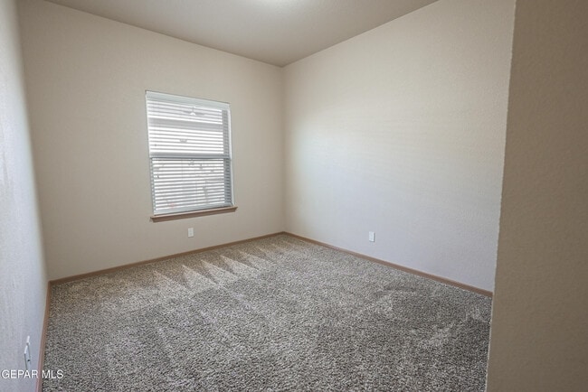 Building Photo - 4941 Ruben Soto