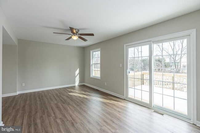 Building Photo - 438 Hill St