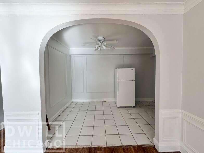 Building Photo - 2325 N Commonwealth Ave