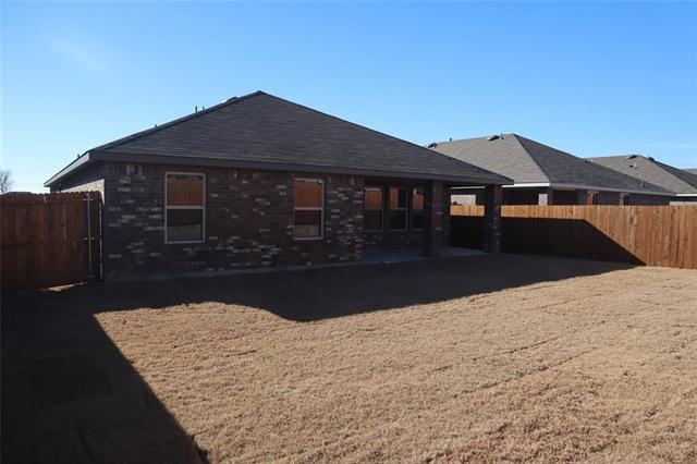 Building Photo - 3025 Zinnia St