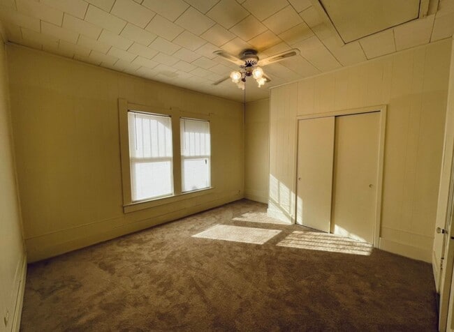 Building Photo - 4606 Highland Ave