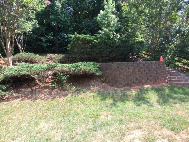 Building Photo - 12424 Kane Alexander Dr