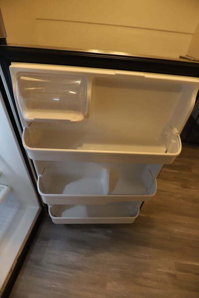 Building Photo - 257 Canby St