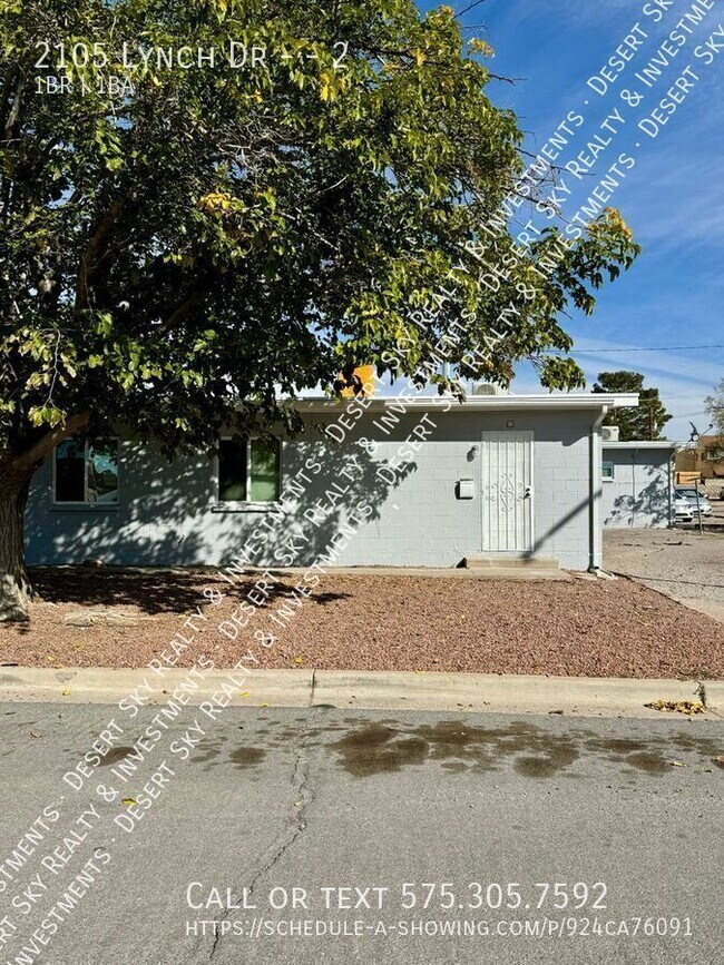 Building Photo - 2105 Lynch Dr