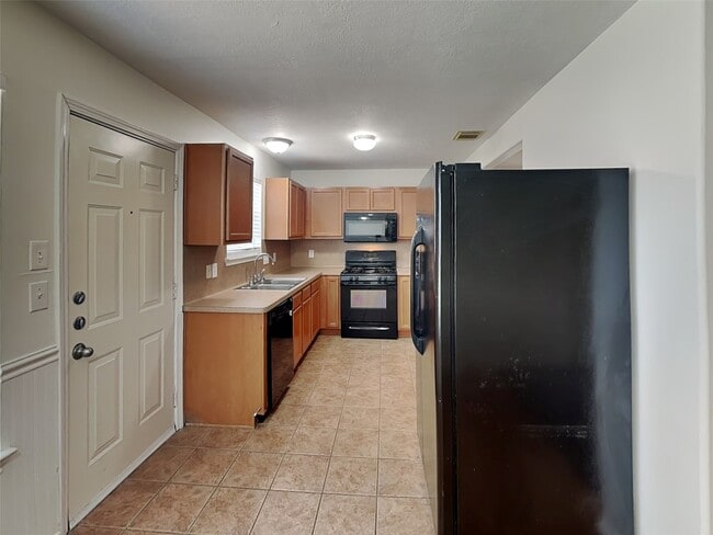 Building Photo - 24518 Cypresspark Glen Ln