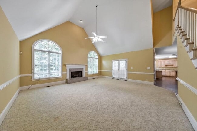 Building Photo - 5321 Edgerton Dr