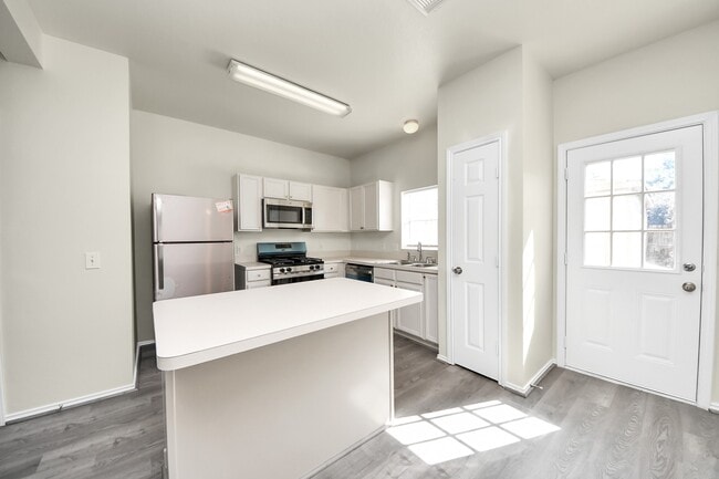 Building Photo - 2034 Rustling Trees Way