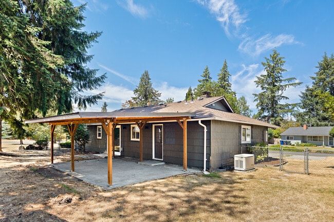 Building Photo - 8408 Dalton Dr SW