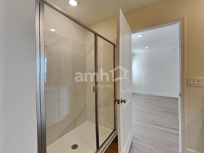 Building Photo - 4759 Tributary Ln