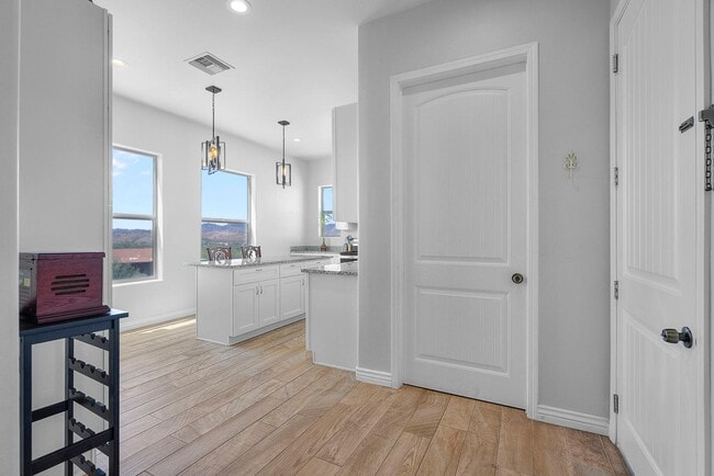 Building Photo - 231 Premio Ct