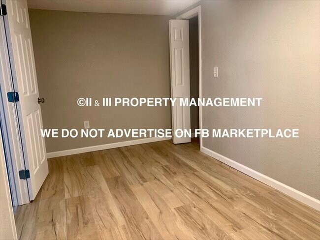 Building Photo - 3013 S Mason Ave