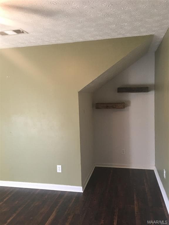 Building Photo - 6400 Chaprice Ln