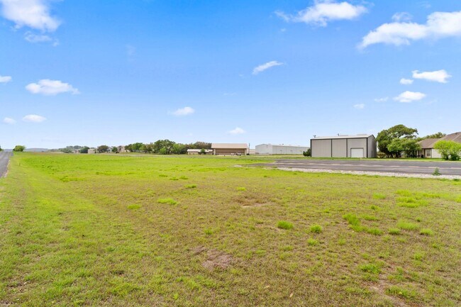Building Photo - 518 Coventry Rd