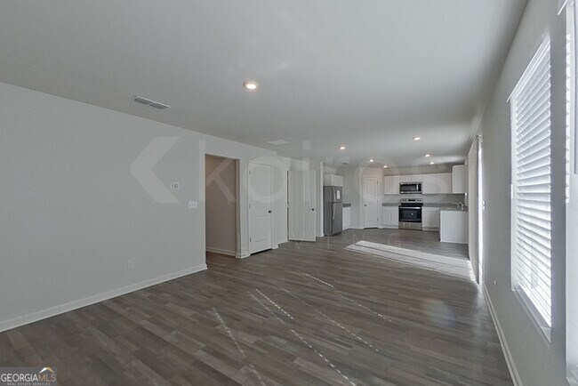 Building Photo - 195 Price Ml Trl