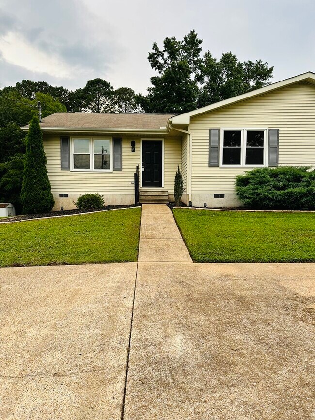 Primary Photo - 5021 Bess Moore Rd