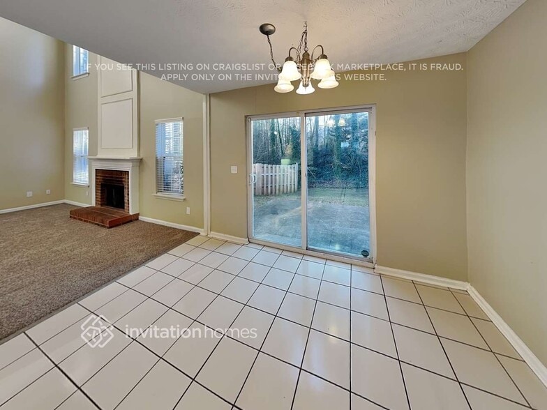 Building Photo - 3262 Ashgrove Ln SW