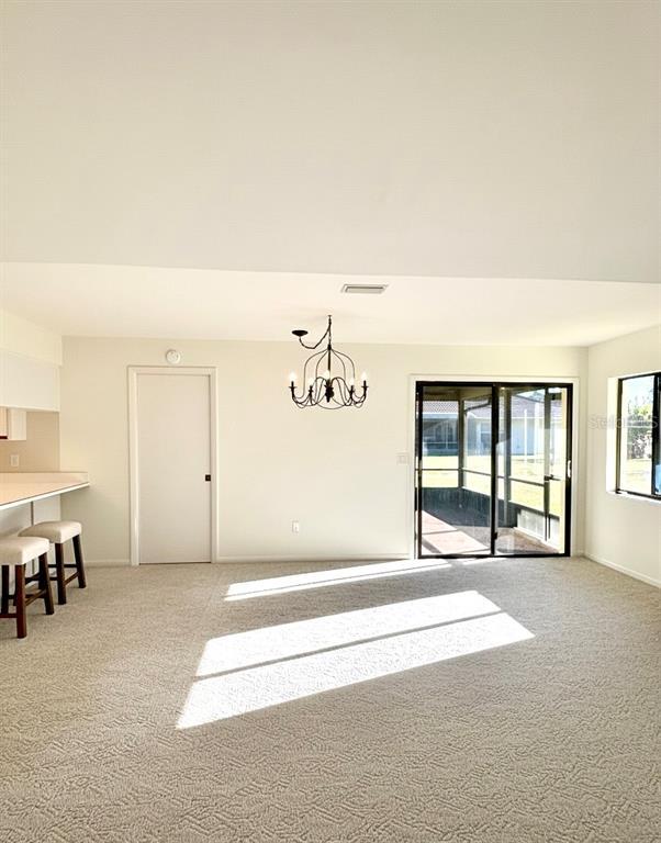 Building Photo - 17 Fenwick Ln