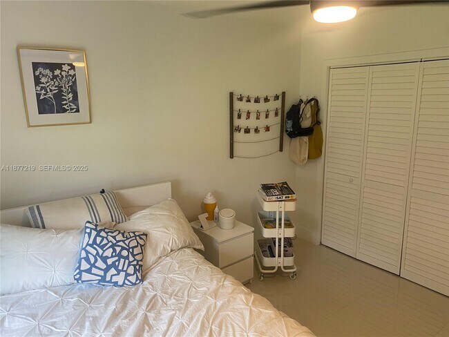 Building Photo - 9203 SW 136th Terrace