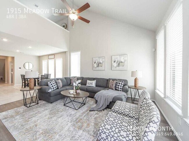 Building Photo - Meadow Trail Manor