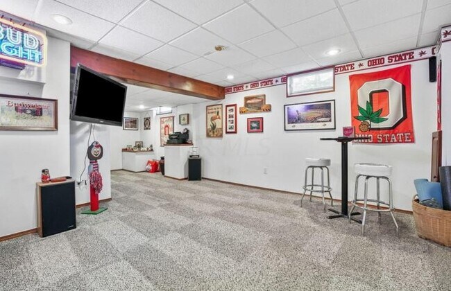 Building Photo - 1500 Aniko Ave