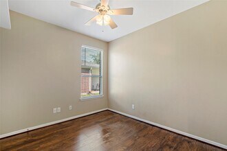 Building Photo - 5425 Jefferson St