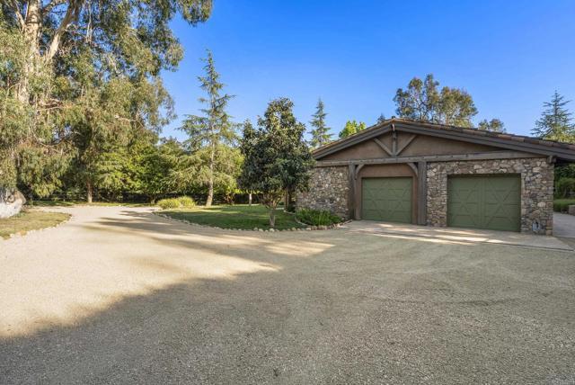 Building Photo - 5330 San Elijo Ave