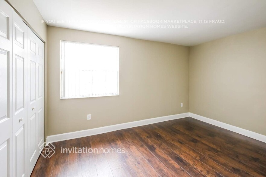 Building Photo - 9436 SW 146th Ct
