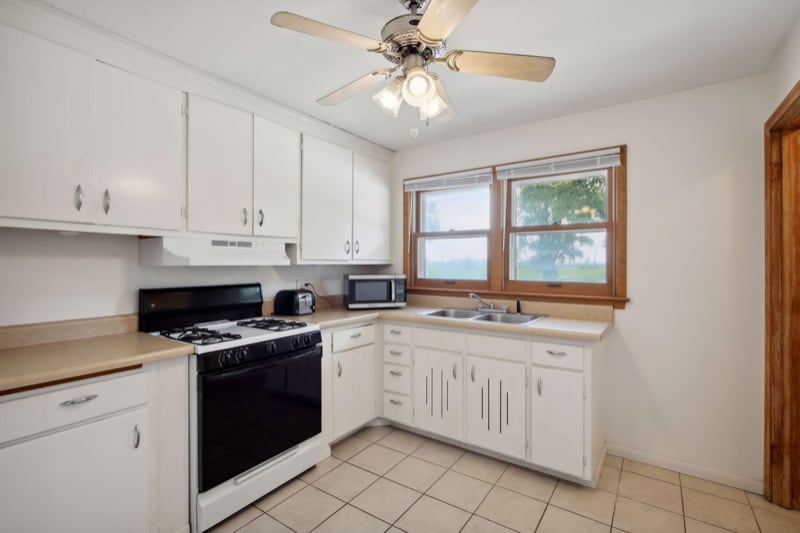 Building Photo - 2104-2106 E 58th St