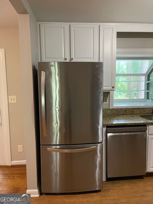 Building Photo - 3616 Santa Fe Trail