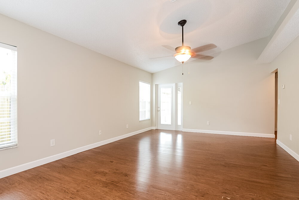 Building Photo - 1822 Coyote Pl