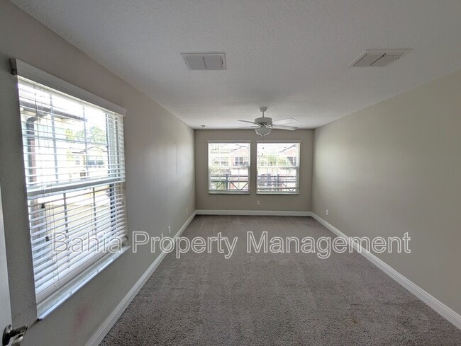 Building Photo - 11451 Crowned Sparrow Ln