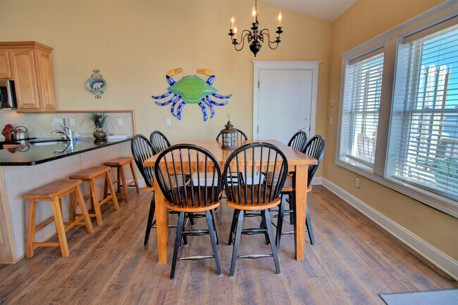 Building Photo - Pet Friendly Off Season Rental 4 Bedroom Oceanfront next to North Topsail Seaview Pier 12/1/2025 ...