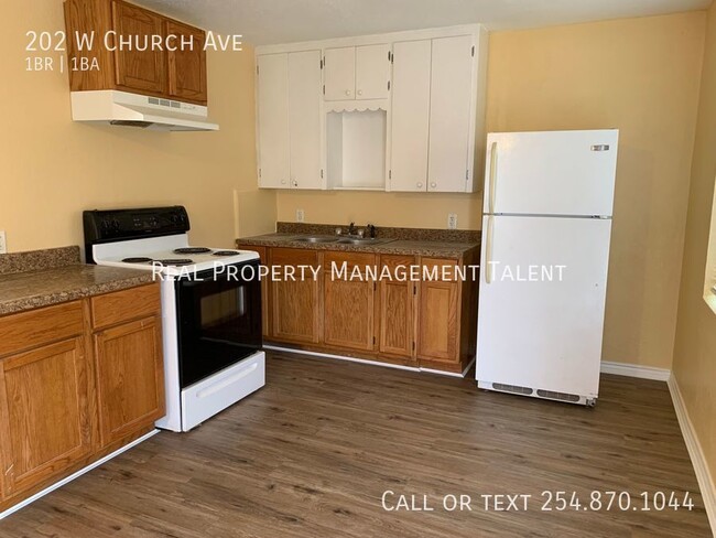 Building Photo - 1 Bedroom, 1 Bathroom Duplex in Killeen, TX