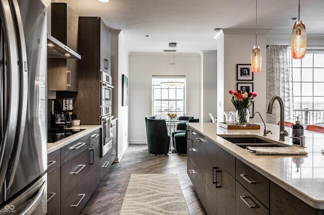 Building Photo - 435 Virginia Ave